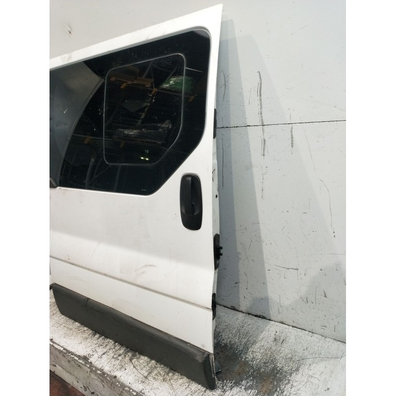 Recambio de puerta lateral corredera derecha para nissan primastar furgoneta (x83) 2.0 dci 90 referencia OEM IAM   3P