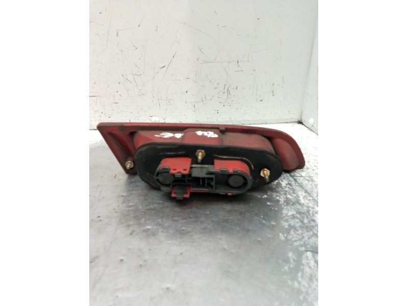 Recambio de piloto trasero derecho para alfa romeo 156 sportwagon (932_) 1.9 jtd (932b2b, 932b2c) referencia OEM IAM   03