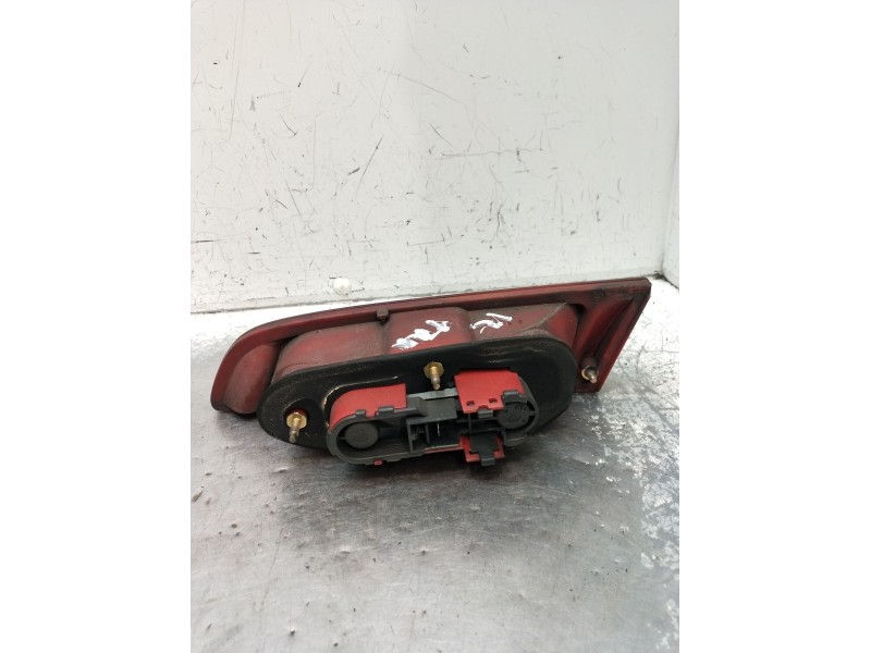 Recambio de piloto trasero izquierdo para alfa romeo 156 sportwagon (932_) 1.9 jtd (932b2b, 932b2c) referencia OEM IAM   03