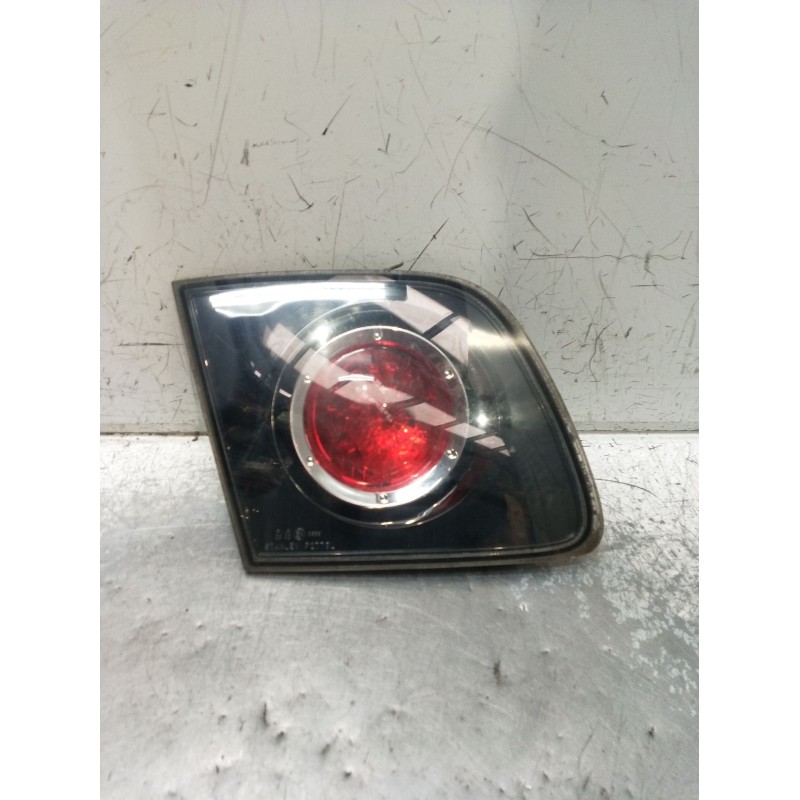 Recambio de piloto trasero izquierdo interior para mazda 3 sedán (bk) 1.6 di turbo (bk12y) referencia OEM IAM   04