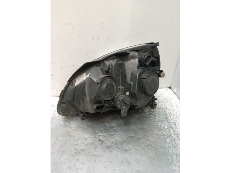 Recambio de faro derecho para renault clio ii (bb_, cb_) 1.2 16v (bb05, bb0w, bb11, bb27, bb2t, bb2u, bb2v, cb05,... referencia 