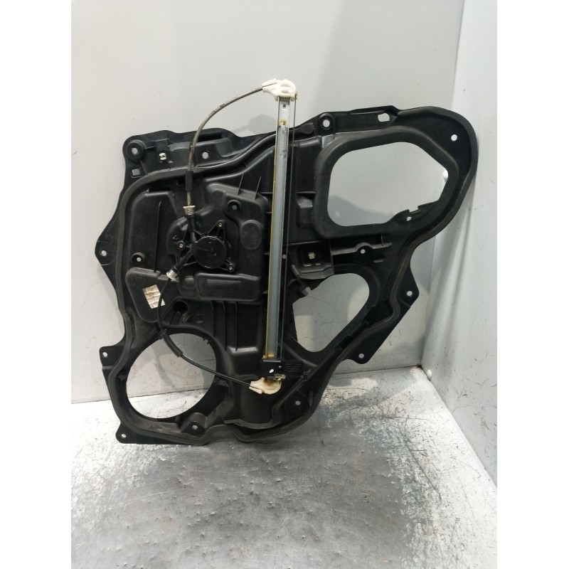 Recambio de elevalunas trasero izquierdo para mazda 3 sedán (bk) 1.6 di turbo (bk12y) referencia OEM IAM   04