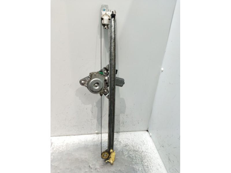 Recambio de elevalunas delantero derecho para nissan primastar furgoneta (x83) 2.0 dci 90 referencia OEM IAM   06 3P