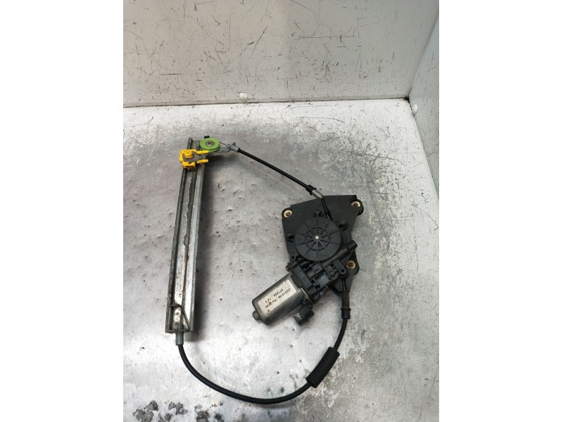Recambio de elevalunas trasero derecho para alfa romeo 156 sportwagon (932_) 1.9 jtd (932b2b, 932b2c) referencia OEM IAM 071204 