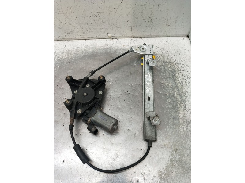 Recambio de elevalunas trasero derecho para alfa romeo 156 sportwagon (932_) 1.9 jtd (932b2b, 932b2c) referencia OEM IAM 071204 