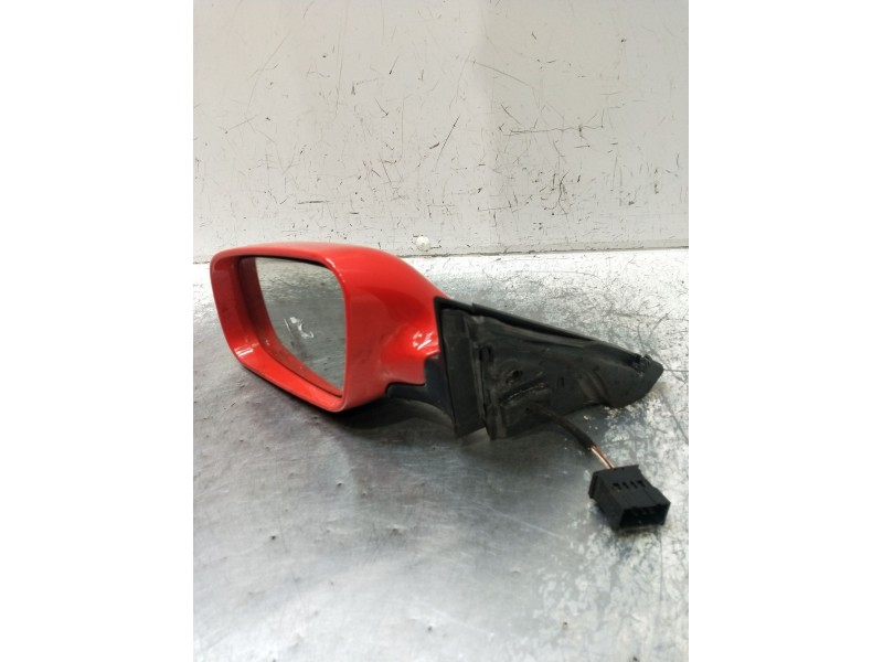 Recambio de retrovisor izquierdo para audi a3 (8l1) 1.6 referencia OEM IAM  ELECTRICO 00
