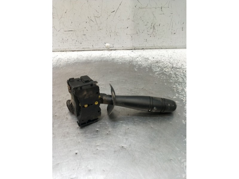 Recambio de mando luces para nissan primastar furgoneta (x83) 2.0 dci 90 referencia OEM IAM 91167048G 344811014 8200070266 06