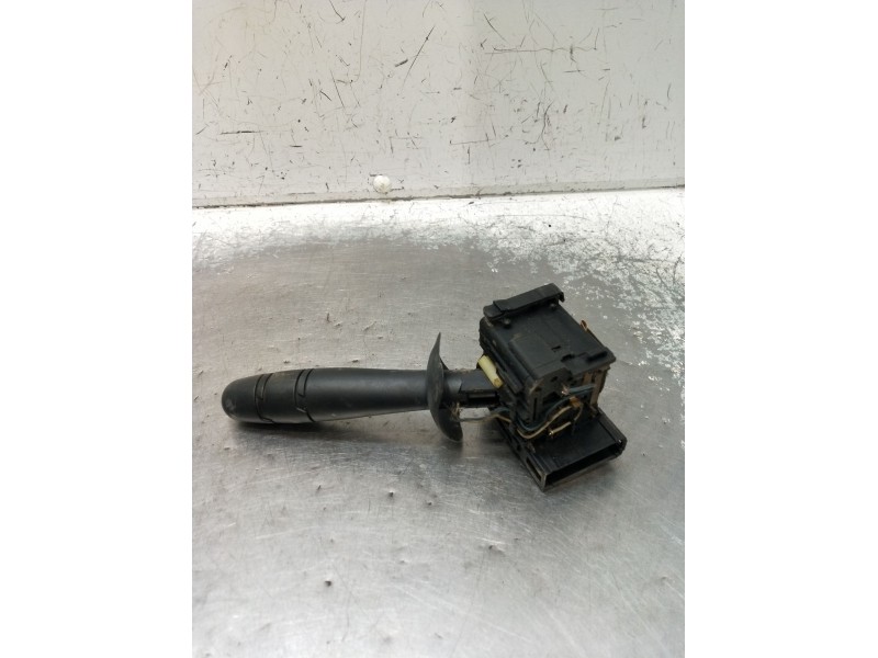 Recambio de mando luces para nissan primastar furgoneta (x83) 2.0 dci 90 referencia OEM IAM 91167048G 344811014 8200070266 06