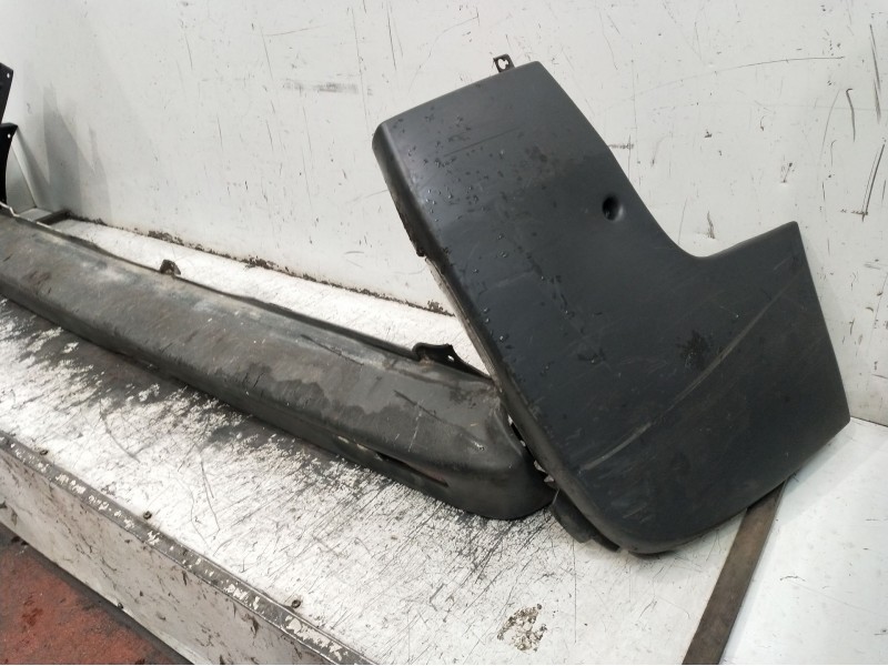 Recambio de paragolpes trasero para nissan primastar furgoneta (x83) 2.0 dci 90 referencia OEM IAM  VER FOTOS 