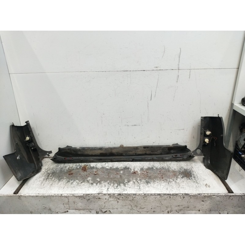 Recambio de paragolpes trasero para nissan primastar furgoneta (x83) 2.0 dci 90 referencia OEM IAM  VER FOTOS 