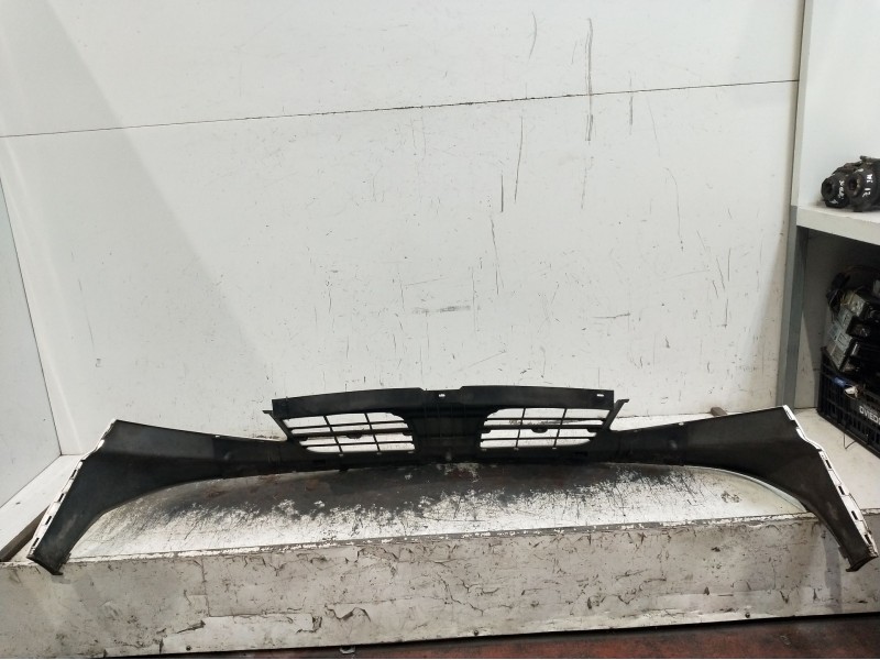 Recambio de rejilla delantera para nissan primastar furgoneta (x83) 2.0 dci 90 referencia OEM IAM   06