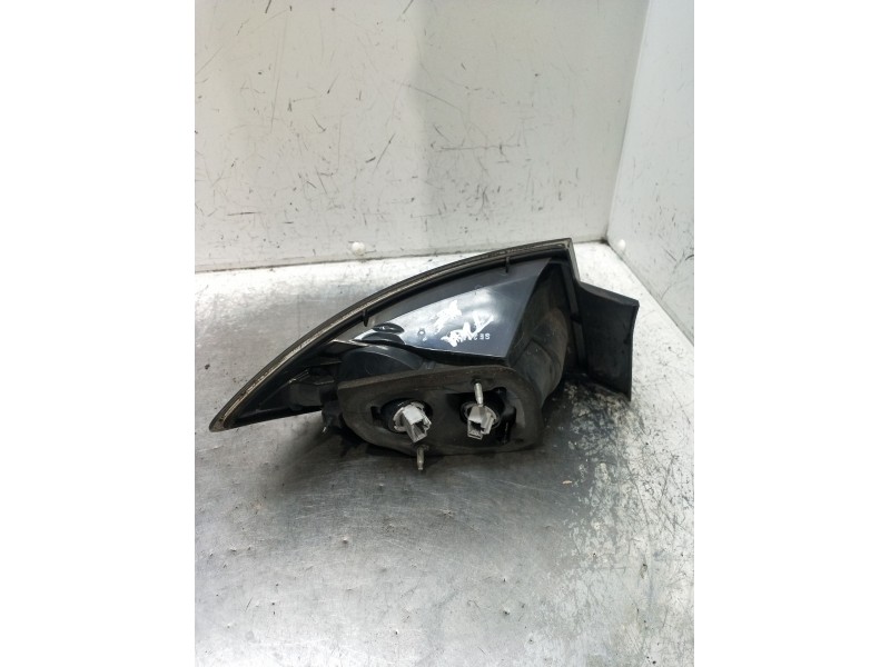 Recambio de piloto trasero derecho para mazda 3 sedán (bk) 1.6 di turbo (bk12y) referencia OEM IAM   04