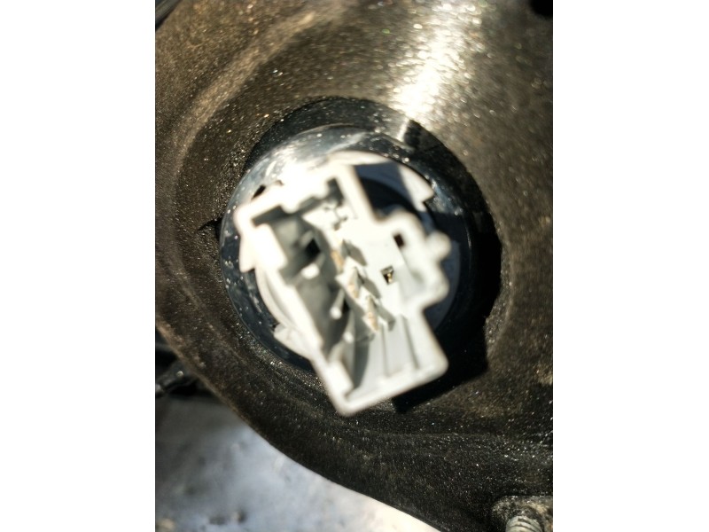 Recambio de piloto trasero derecho para mazda 3 sedán (bk) 1.6 di turbo (bk12y) referencia OEM IAM   04