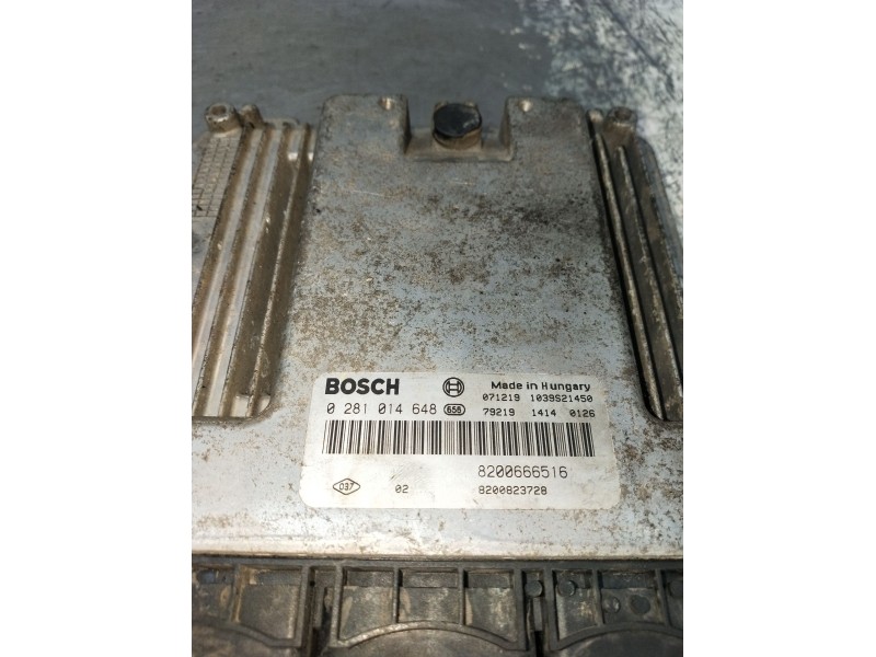 Recambio de centralita motor uce para nissan primastar furgoneta (x83) 2.0 dci 90 referencia OEM IAM 0281014648 8200666516 1039S