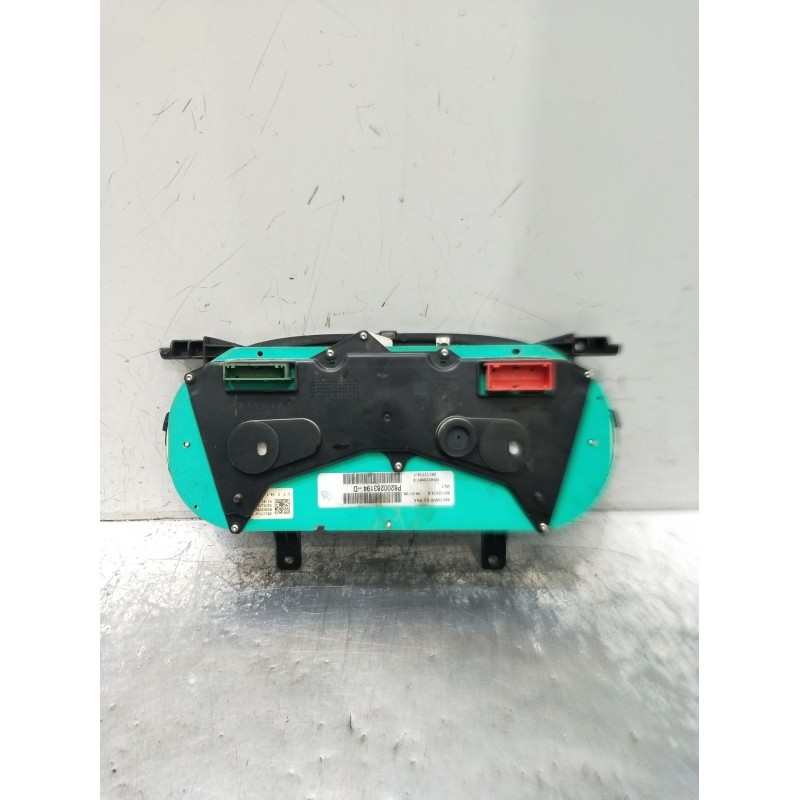 Recambio de cuadro instrumentos para nissan primastar furgoneta (x83) 2.0 dci 90 referencia OEM IAM P8200283194D 281123748 NS852