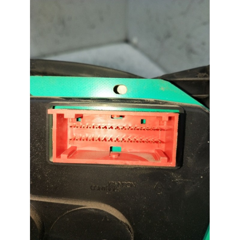 Recambio de cuadro instrumentos para nissan primastar furgoneta (x83) 2.0 dci 90 referencia OEM IAM P8200283194D 281123748 NS852