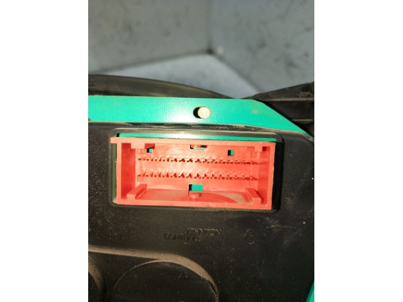 Recambio de cuadro instrumentos para nissan primastar furgoneta (x83) 2.0 dci 90 referencia OEM IAM P8200283194D 281123748 NS852