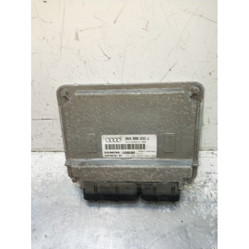 Recambio de centralita motor uce para audi a3 (8l1) 1.6 referencia OEM IAM 5WP4016704 06A906033J 208502R031 00