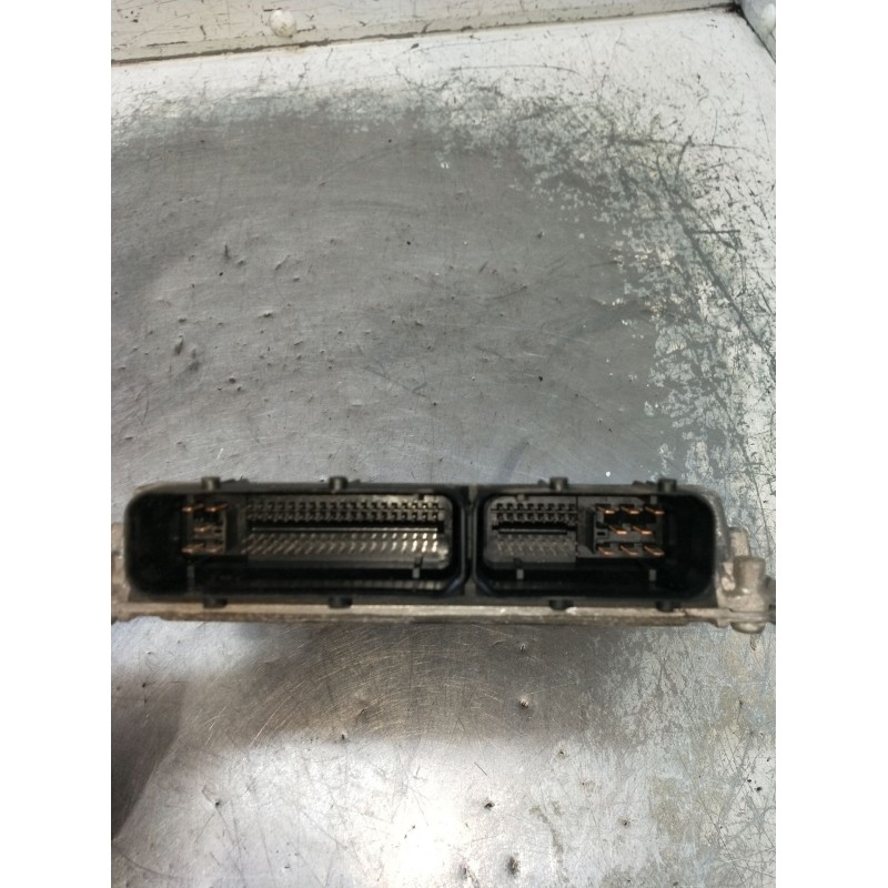 Recambio de centralita motor uce para audi a3 (8l1) 1.6 referencia OEM IAM 5WP4016704 06A906033J 208502R031 00