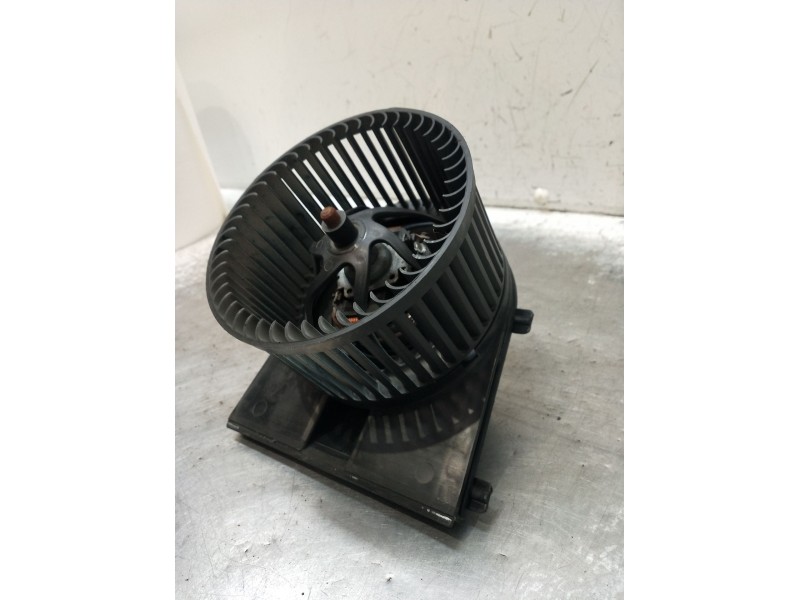 Recambio de motor calefaccion para audi a3 (8l1) 1.6 referencia OEM IAM 1J1819021C F667325R 00