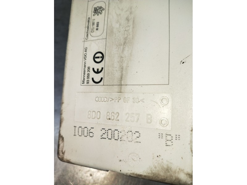 Recambio de depresor freno / bomba vacio para audi a3 (8l1) 1.6 referencia OEM IAM 8D0862257B  00