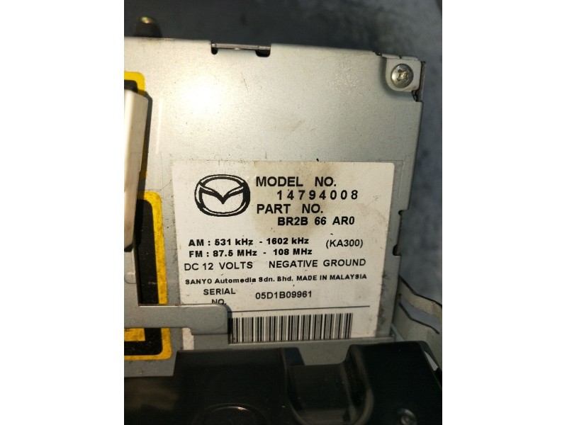 Recambio de sistema audio / radio cd para mazda 3 sedán (bk) 1.6 di turbo (bk12y) referencia OEM IAM 05D1B09961 14794008 04