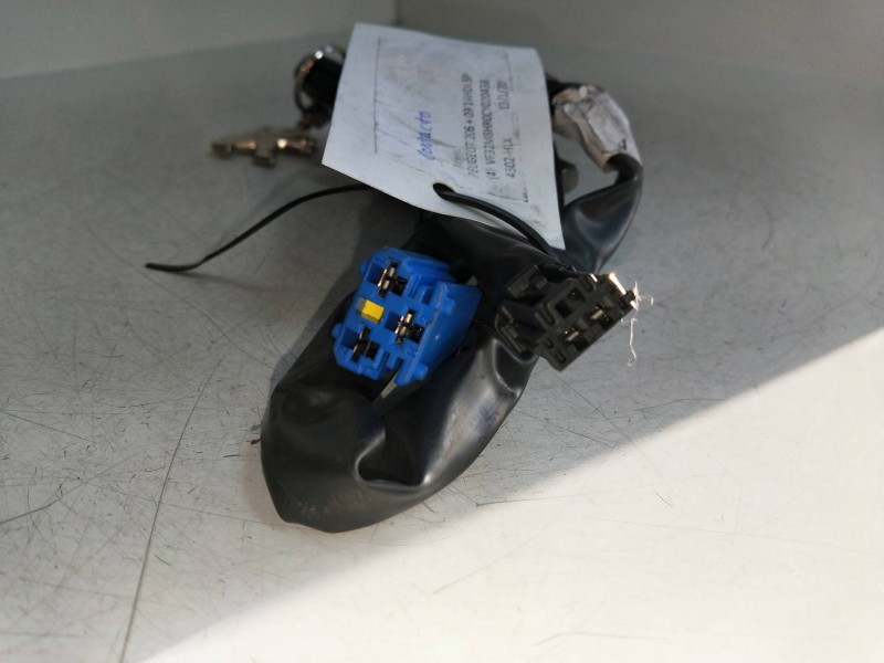 Recambio de conmutador de arranque para peugeot 206+ básico referencia OEM IAM   