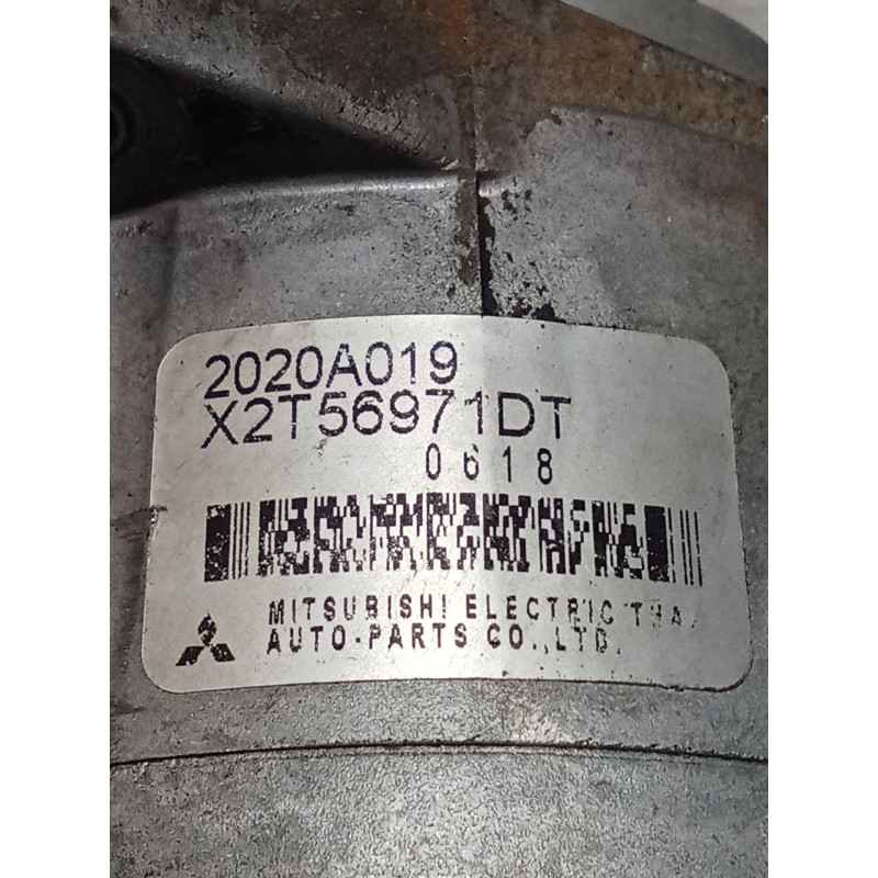 Recambio de depresor freno / bomba vacio para mitsubishi montero iv (v8_w, v9_w) 3.2 di-d 4wd (v98w, v88w) referencia OEM IAM   