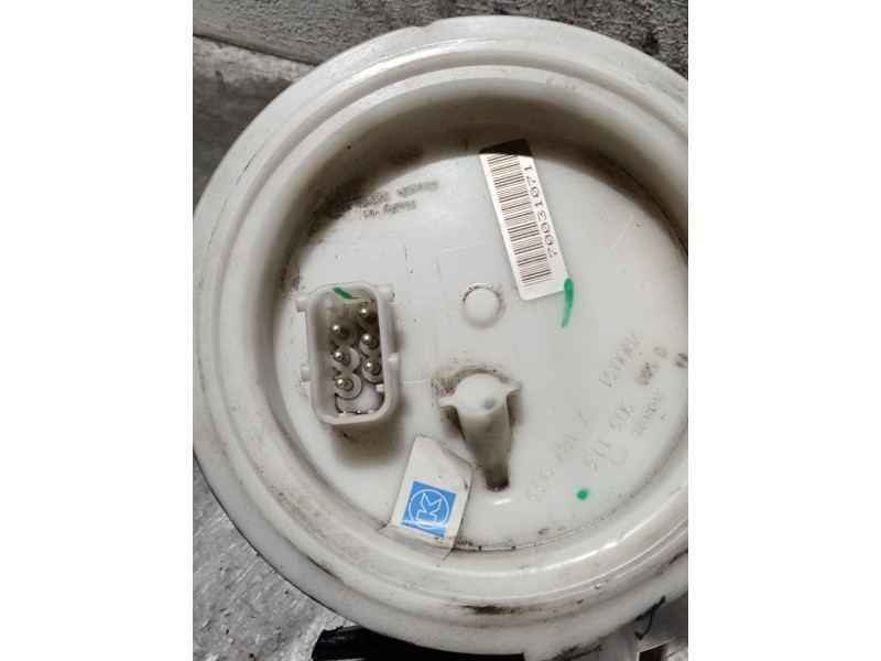 Recambio de bomba combustible para bmw 5 (e60) 520 d referencia OEM IAM   