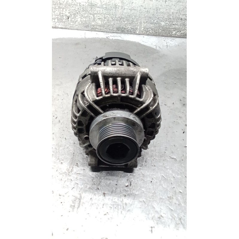 Recambio de alternador para dacia logan (ls_) 1.4 (lsoa, lsoc, lsoe, lsog) referencia OEM IAM 8200438148 0124415038 98A 05