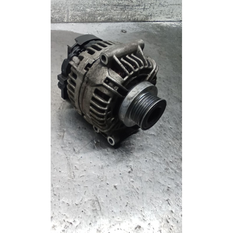 Recambio de alternador para dacia logan (ls_) 1.4 (lsoa, lsoc, lsoe, lsog) referencia OEM IAM 8200438148 0124415038 98A 05