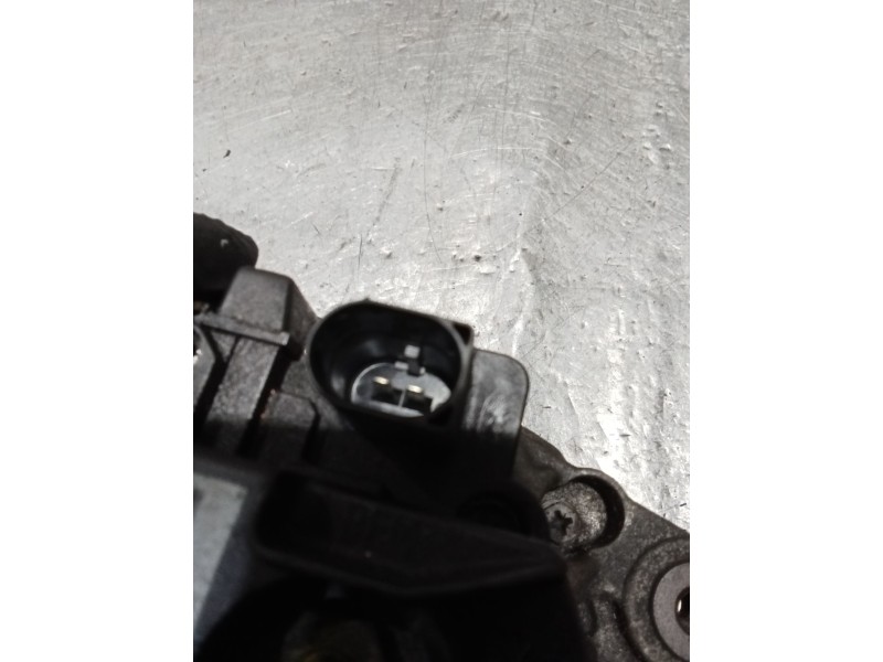 Recambio de alternador para audi a4 b7 (8ec) 2.0 referencia OEM IAM 06F903023J 0124525099 140A 01