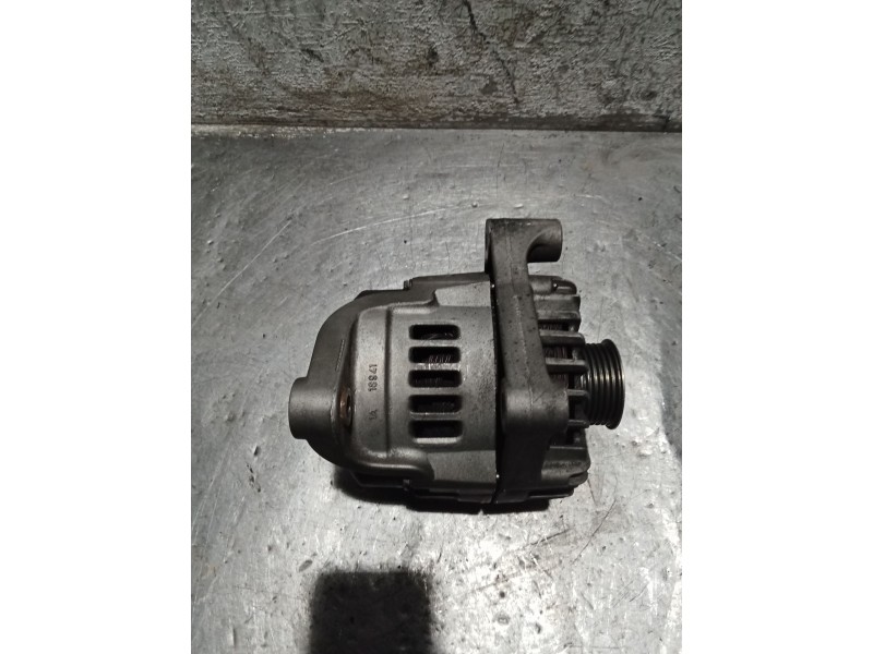 Recambio de alternador para bmw 5 (e60) 520 d referencia OEM IAM   07