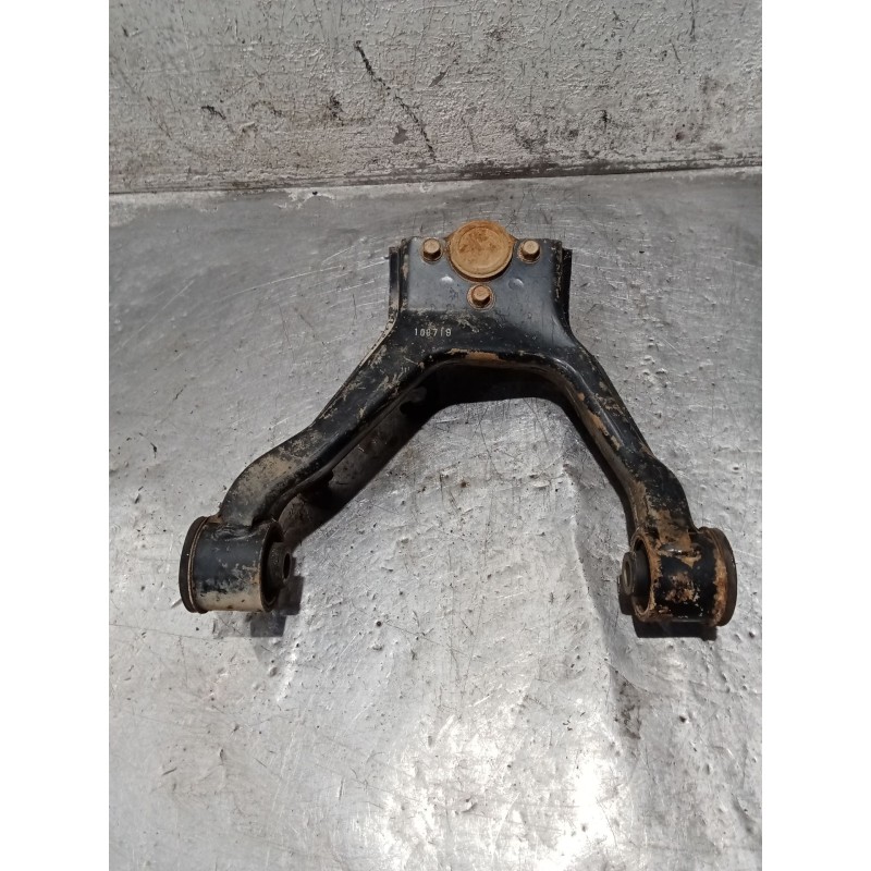 Recambio de brazo suspension superior delantero derecho para mitsubishi montero iv (v8_w, v9_w) 3.2 di-d 4wd (v98w, v88w) refere