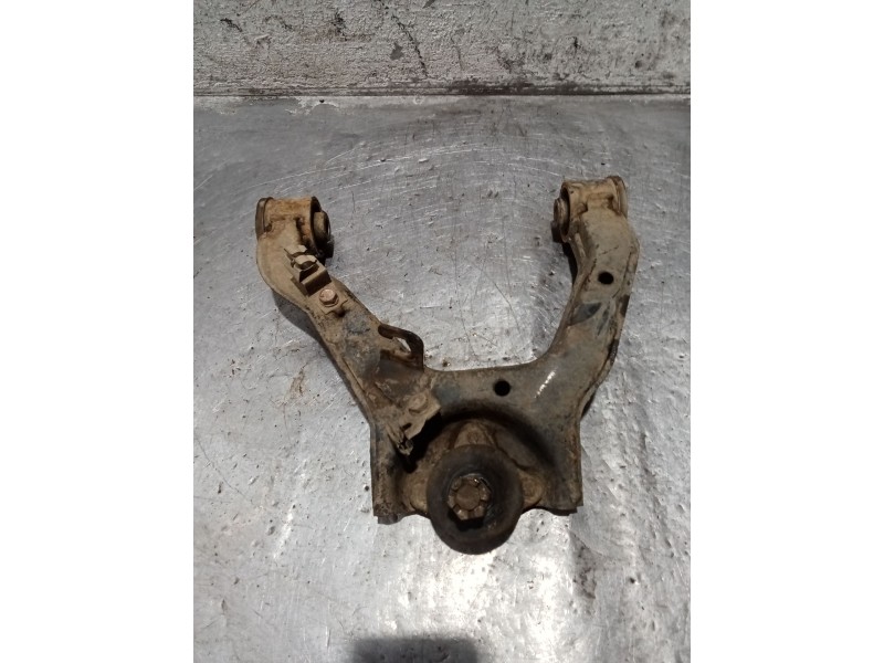 Recambio de brazo suspension superior delantero derecho para mitsubishi montero iv (v8_w, v9_w) 3.2 di-d 4wd (v98w, v88w) refere