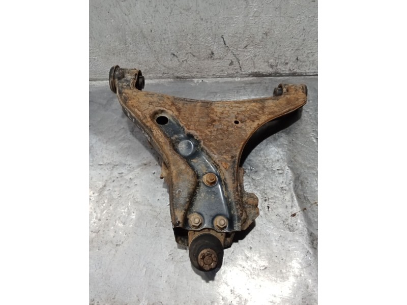 Recambio de brazo suspension inferior delantero izquierdo para mitsubishi montero iv (v8_w, v9_w) 3.2 di-d 4wd (v98w, v88w) refe