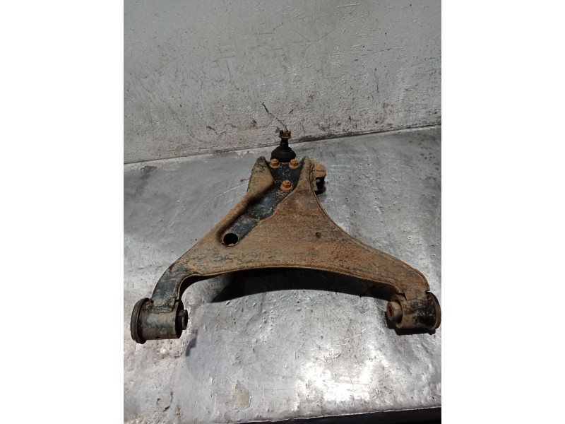 Recambio de brazo suspension inferior delantero derecho para mitsubishi montero iv (v8_w, v9_w) 3.2 di-d 4wd (v98w, v88w) refere