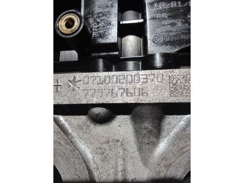 Recambio de culata para bmw 5 (e60) 520 d referencia OEM IAM   