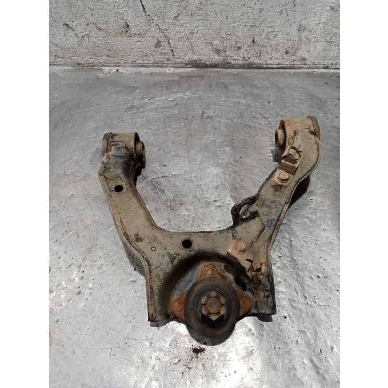 Recambio de brazo suspension superior delantero izquierdo para mitsubishi montero iv (v8_w, v9_w) 3.2 di-d 4wd (v98w, v88w) refe