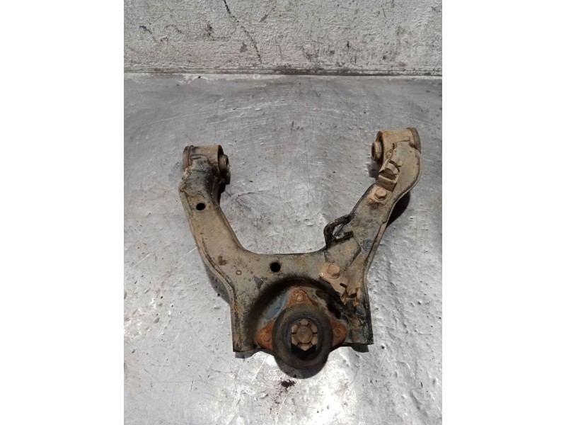 Recambio de brazo suspension superior delantero izquierdo para mitsubishi montero iv (v8_w, v9_w) 3.2 di-d 4wd (v98w, v88w) refe