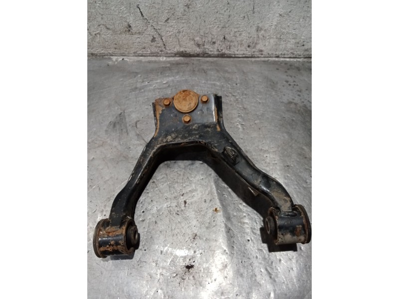 Recambio de brazo suspension superior delantero izquierdo para mitsubishi montero iv (v8_w, v9_w) 3.2 di-d 4wd (v98w, v88w) refe