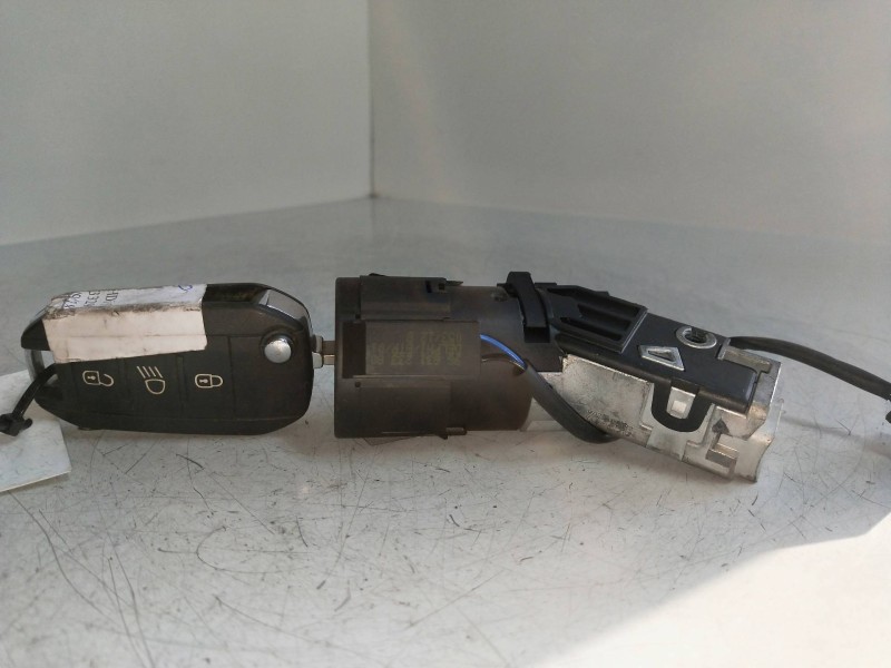 Recambio de conmutador de arranque para peugeot 208 1.4 hdi fap referencia OEM IAM   
