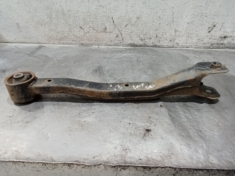 Recambio de brazo suspension inferior trasero izquierdo para mitsubishi montero iv (v8_w, v9_w) 3.2 di-d 4wd (v98w, v88w) refere