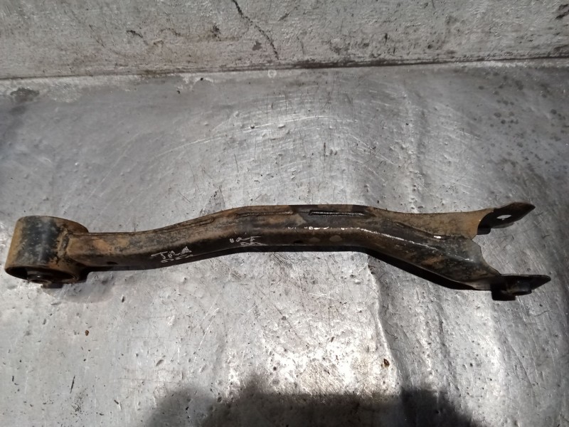 Recambio de brazo suspension superior trasero derecho para mitsubishi montero iv (v8_w, v9_w) 3.2 di-d 4wd (v98w, v88w) referenc