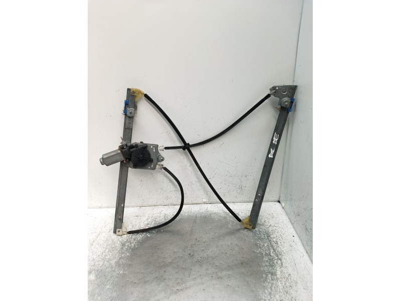 Recambio de elevalunas delantero derecho para renault laguna ii grandtour (kg0/1_) 1.9 dci (kg0g) referencia OEM IAM 400569T3 5P