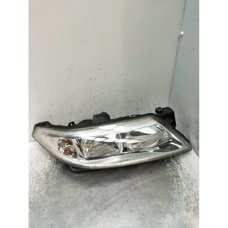 Recambio de faro derecho para renault laguna ii grandtour (kg0/1_) 1.9 dci (kg0g) referencia OEM IAM 8200002847 89004686 02