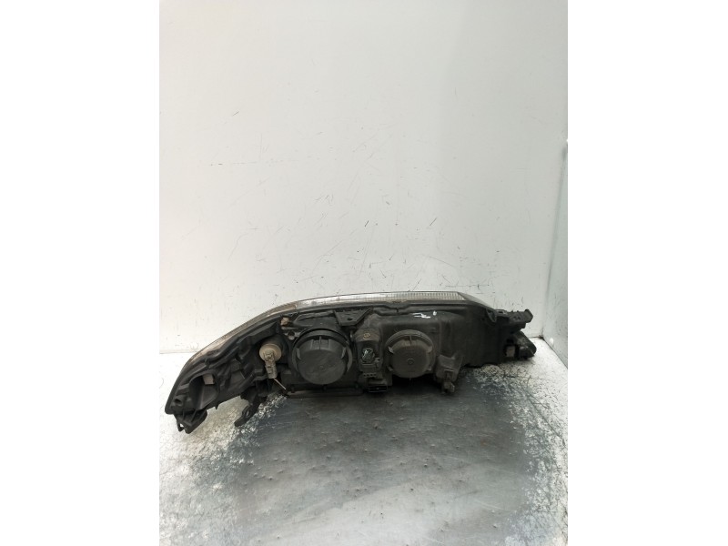 Recambio de faro izquierdo para renault laguna ii grandtour (kg0/1_) 1.9 dci (kg0g) referencia OEM IAM 8200002845 89004687 02