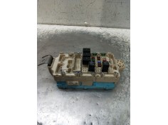 Recambio de caja reles / fusibles para mitsubishi montero iv (v8_w, v9_w) 3.2 di-d 4wd (v98w, v88w) referencia OEM IAM G8C527M4 