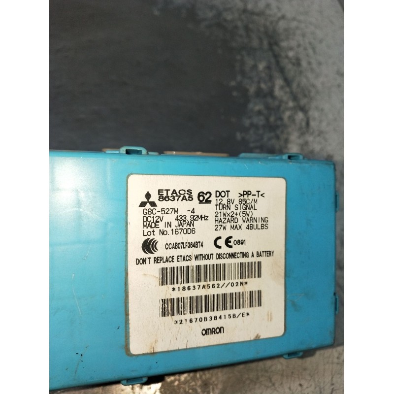 Recambio de caja reles / fusibles para mitsubishi montero iv (v8_w, v9_w) 3.2 di-d 4wd (v98w, v88w) referencia OEM IAM G8C527M4 