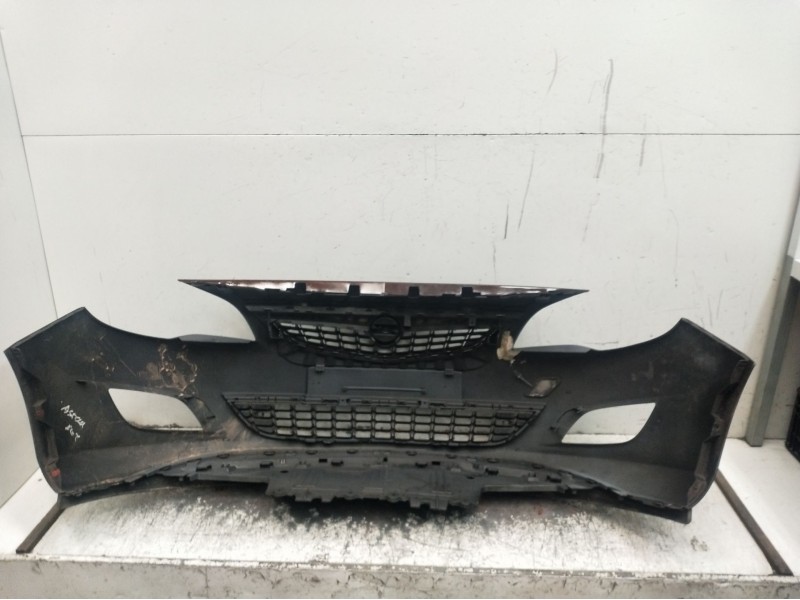 Recambio de paragolpes delantero para opel astra j lim. cosmo referencia OEM IAM   